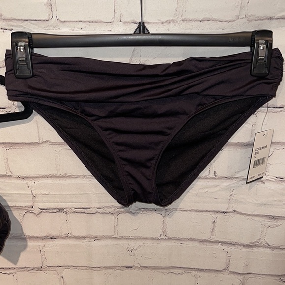 NWT- Kenneth Cole 2 pc bathing suit SIZE SMALL - Picture 5 of 8